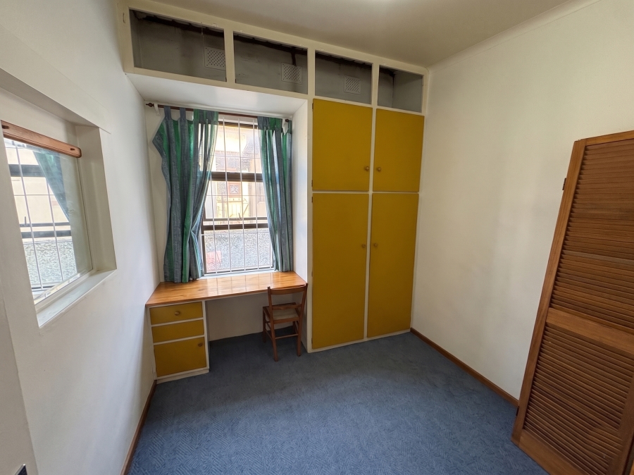 5 Bedroom Property for Sale in Quigney Eastern Cape